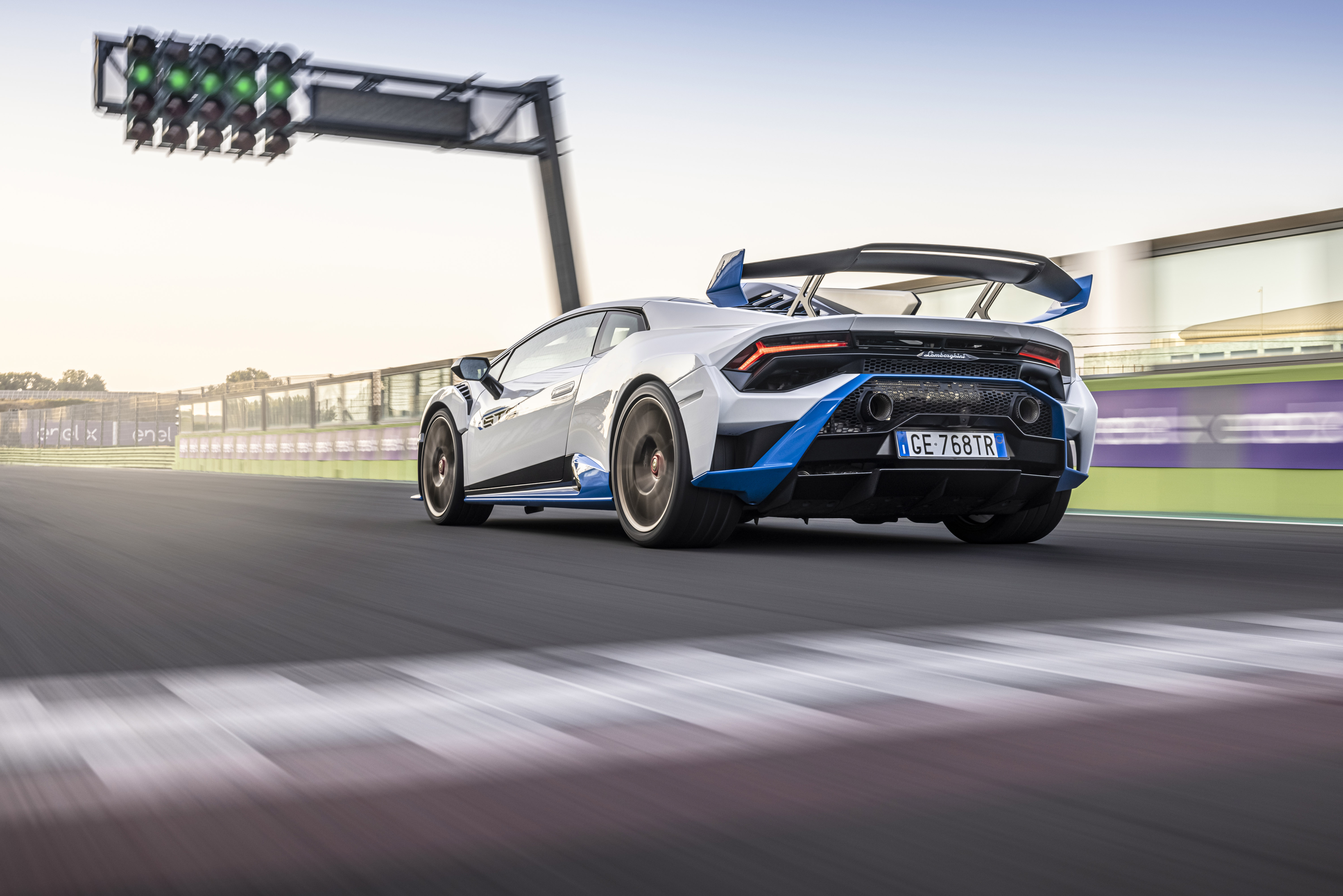Download 2021 Lamborghini Huracán STO - Rear Three-Quarter HD Wallpaper 6000x4002 #50