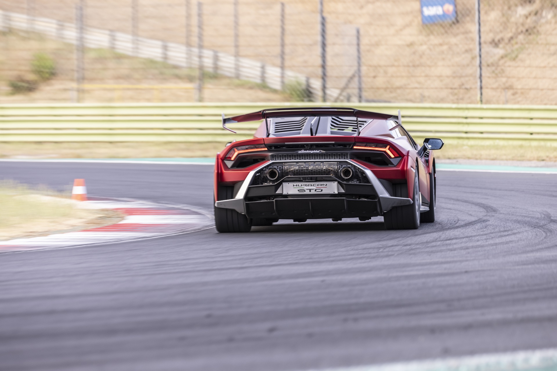 Download 2021 Lamborghini Huracán STO - Rear Three-Quarter HD Wallpaper 1920x1280 #26