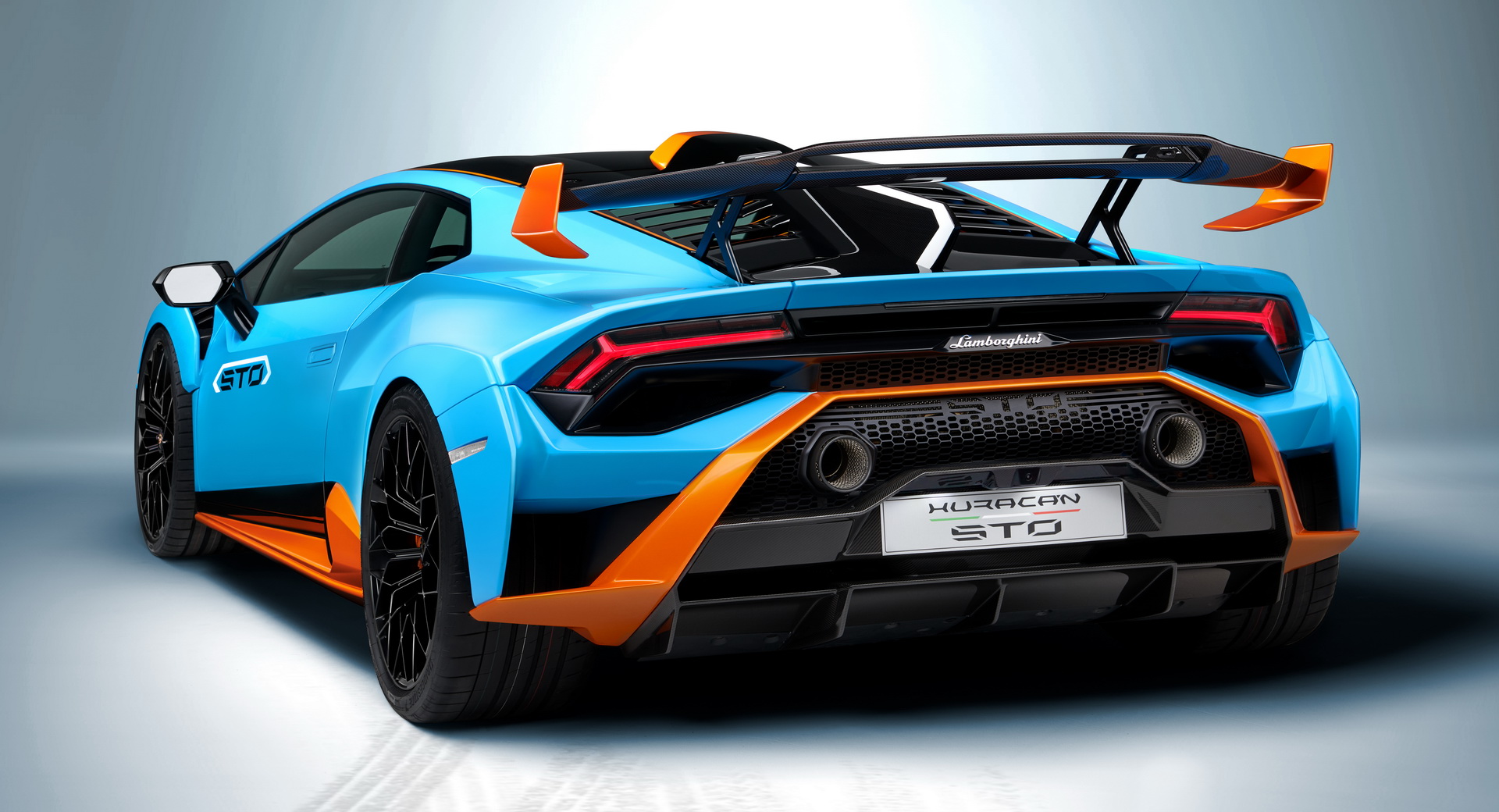 Download 2021 Lamborghini Huracán STO - Rear Three-Quarter HD Wallpaper 1920x1040 #113
