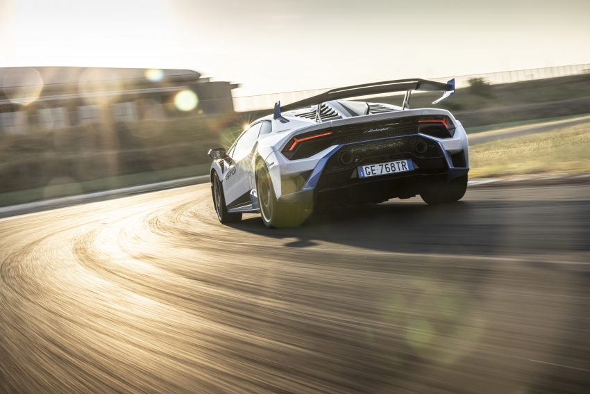 2021 Lamborghini Huracán STO - Rear Wallpaper 850x567 #47