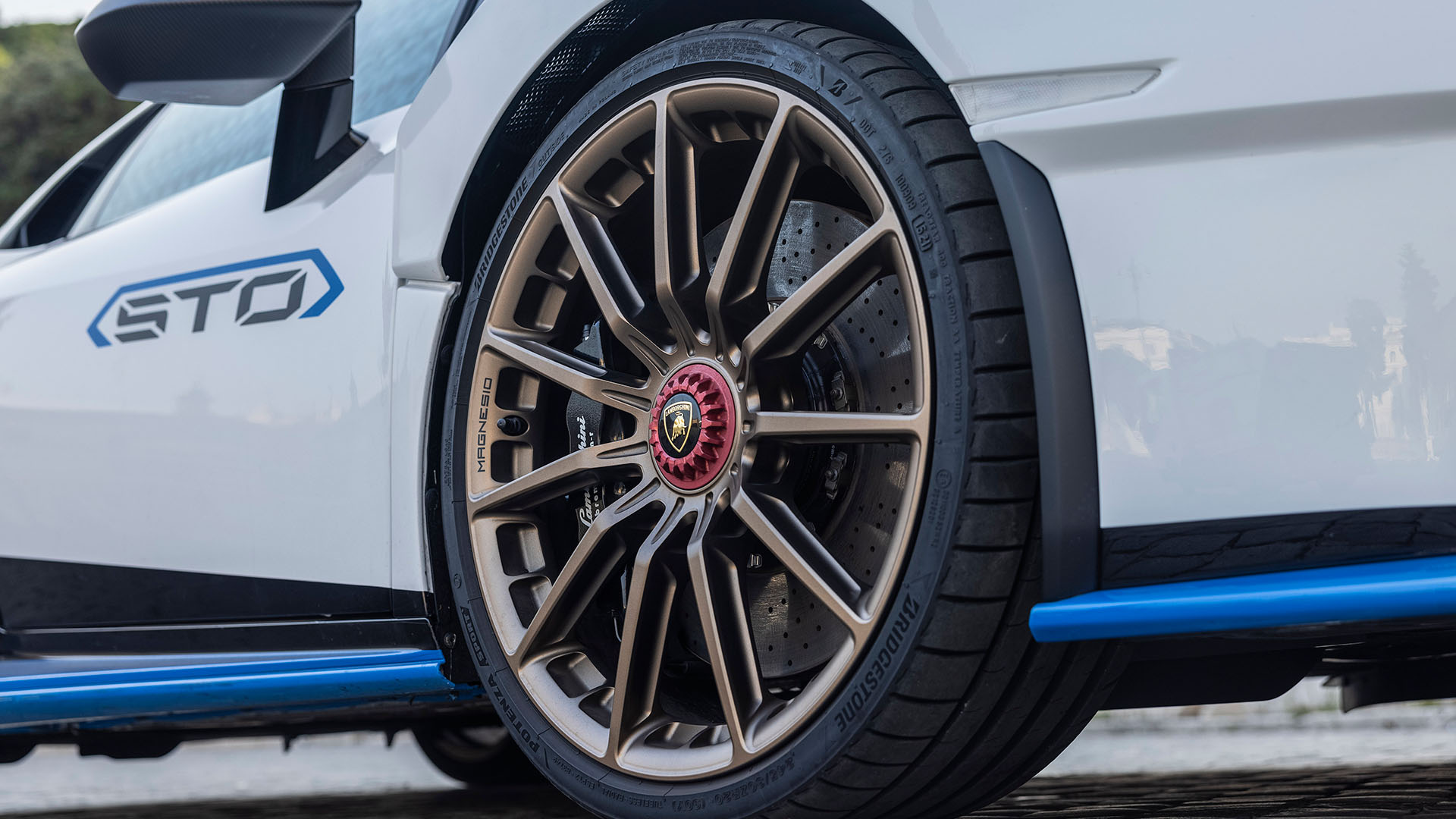 Download 2021 Lamborghini Huracán STO - Wheel HD Wallpaper 1920x1080 #59