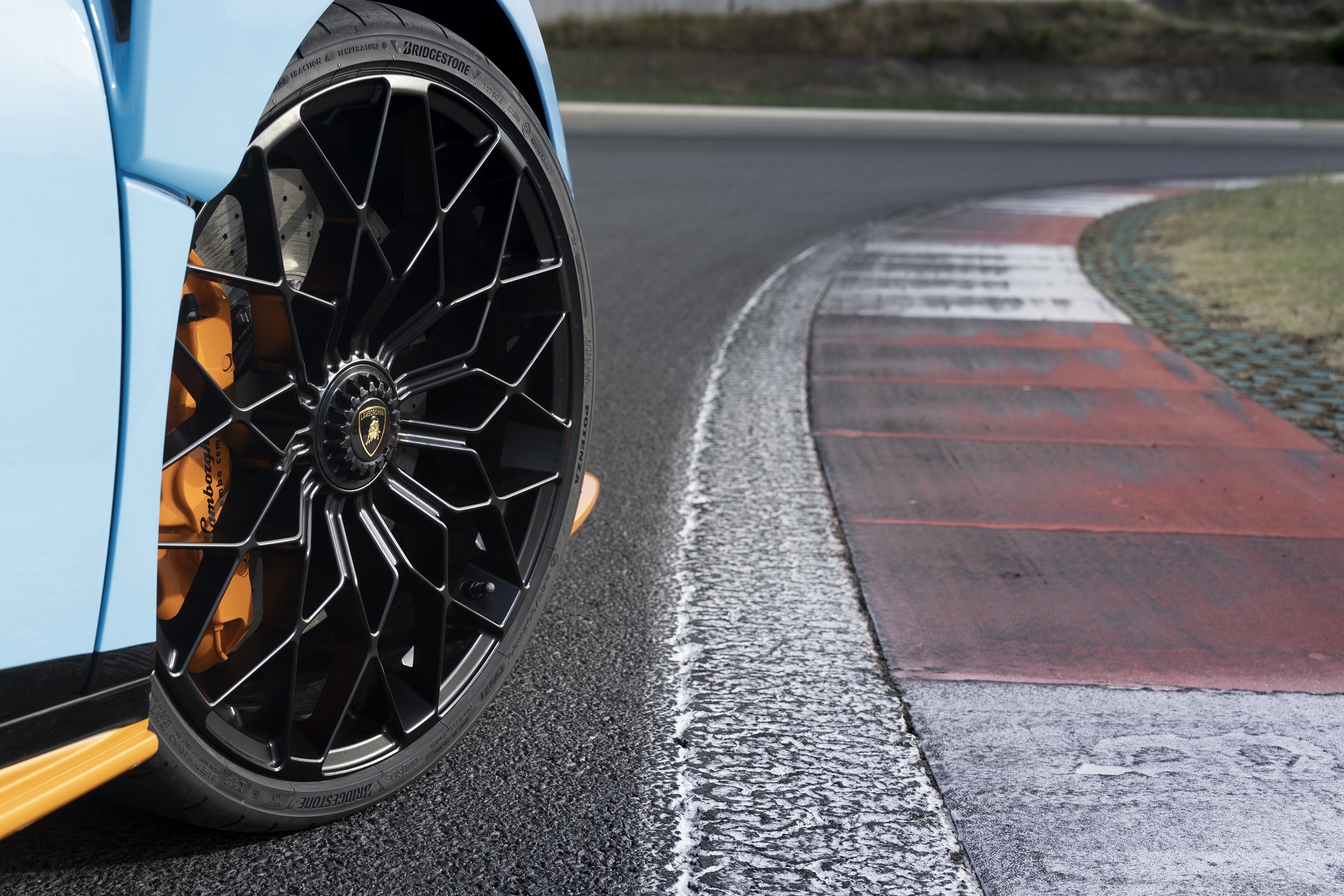 Download 2021 Lamborghini Huracán STO - Wheel HD Wallpaper 1920x1280 #40