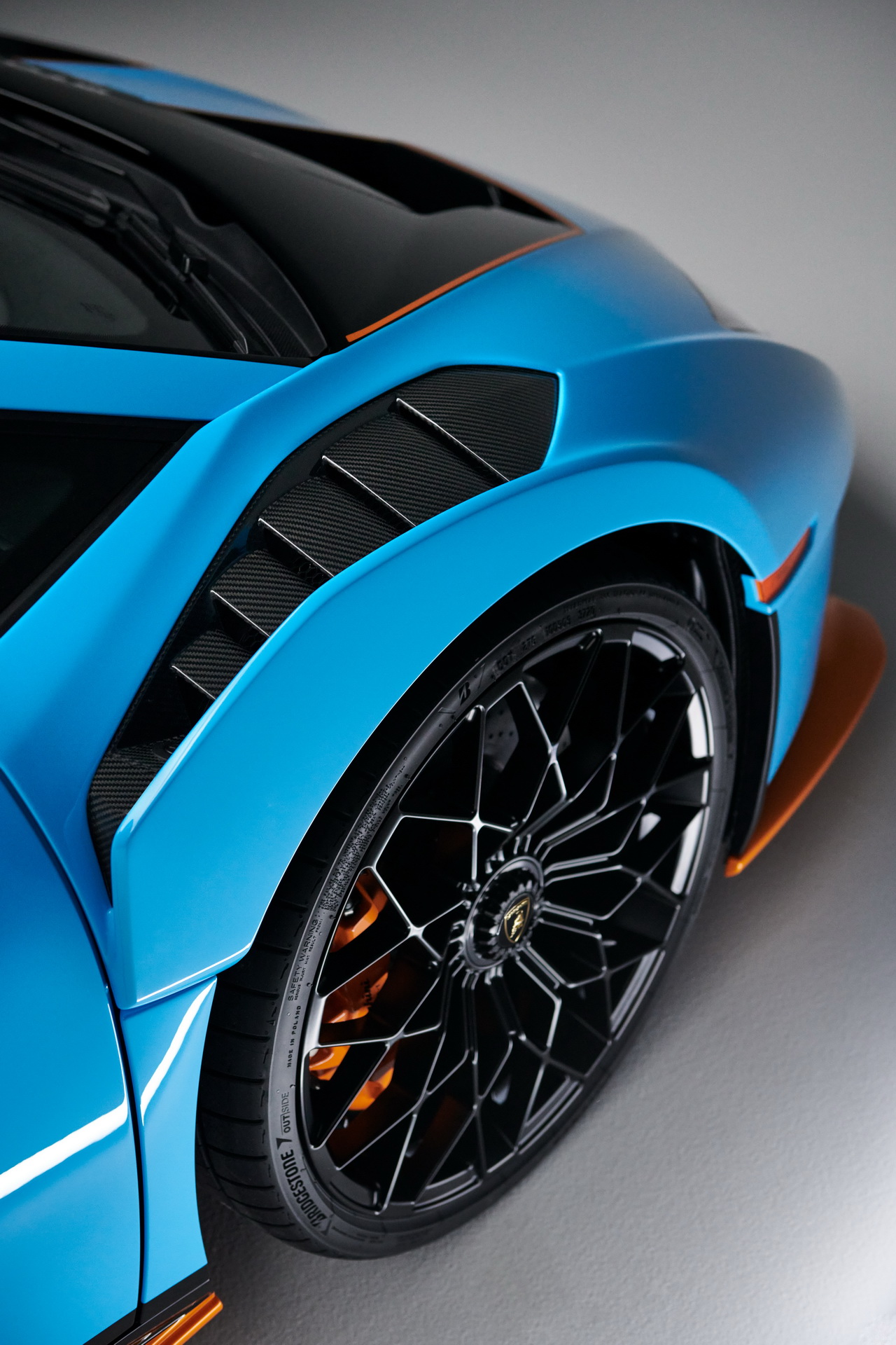 Download 2021 Lamborghini Huracán STO - Wheel HD Phone Wallpaper 1280x1920 #107