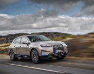 2022 BMW iX - Front Three-Quarter Wallpaper 190x150