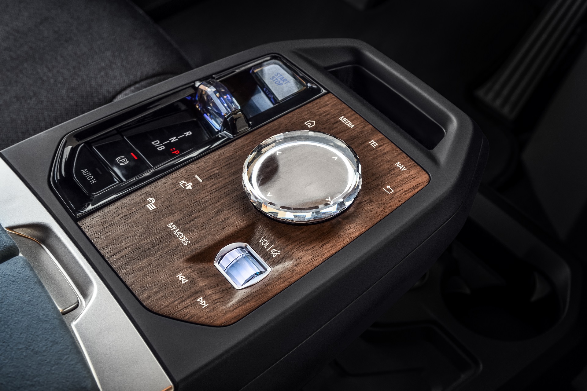 Download 2022 BMW iX - Interior, Detail HD Wallpaper 1920x1280 #46