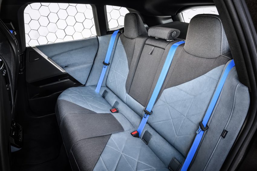 2022 BMW iX - Interior, Rear Seats Wallpaper 850x567 #52