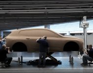 2022 BMW iX - Making Of Wallpaper 190x150