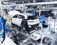 2022 BMW iX - Production Wallpaper 190x150