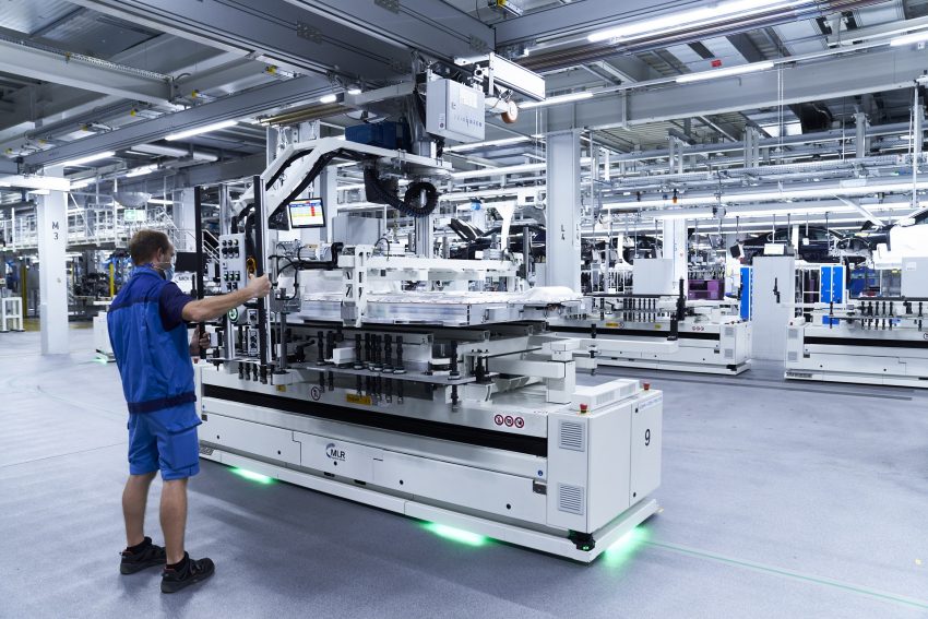 2022 BMW iX - Production Wallpaper 850x567 #127