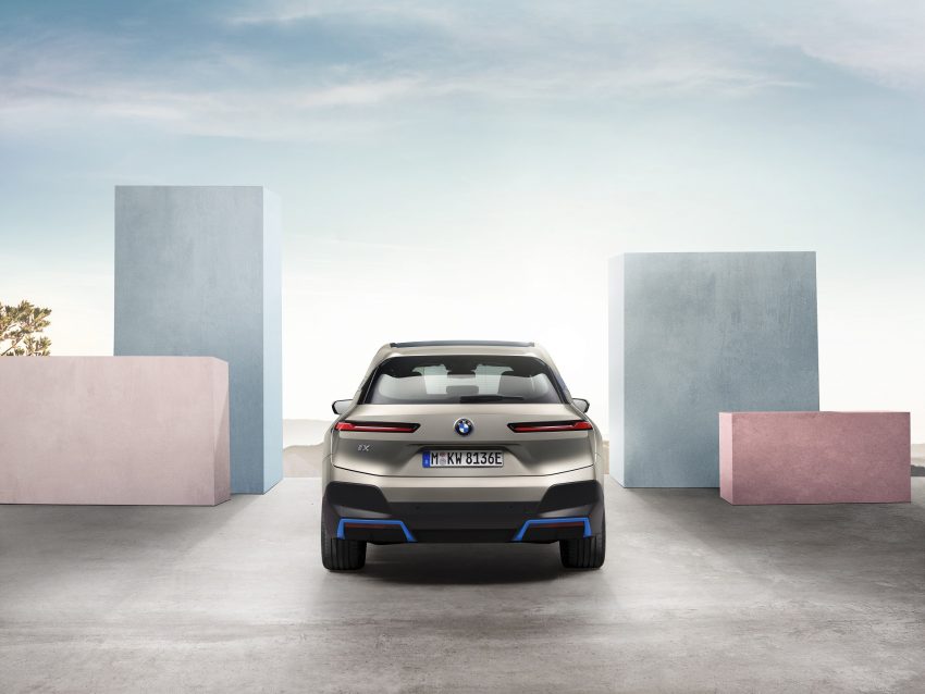 2022 BMW iX - Rear Wallpaper 850x638 #56