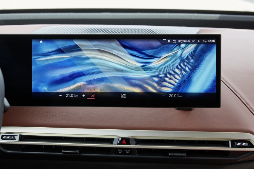 2022 BMW iX xDrive40 - Central Console Wallpaper 850x567 #154