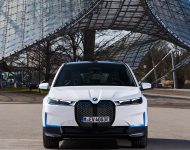 2022 BMW iX xDrive40 - Front Wallpaper 190x150