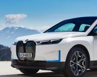 2022 BMW iX xDrive40 - Front Wallpaper 190x150