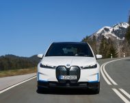2022 BMW iX xDrive40 - Front Wallpaper 190x150