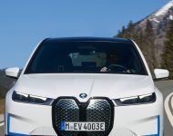 2022 BMW iX xDrive40 - Front Wallpaper 190x150