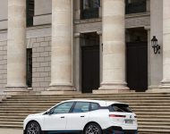 2022 BMW iX xDrive40 - Rear Three-Quarter Wallpaper 190x150