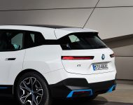 2022 BMW iX xDrive40 - Rear Wallpaper 190x150