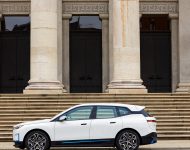 2022 BMW iX xDrive40 - Side Wallpaper 190x150