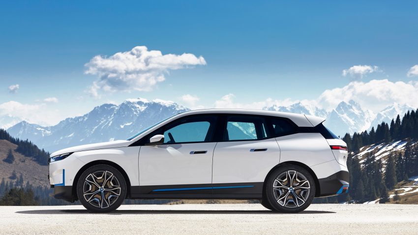 2022 BMW iX xDrive40 - Side Wallpaper 850x478 #34