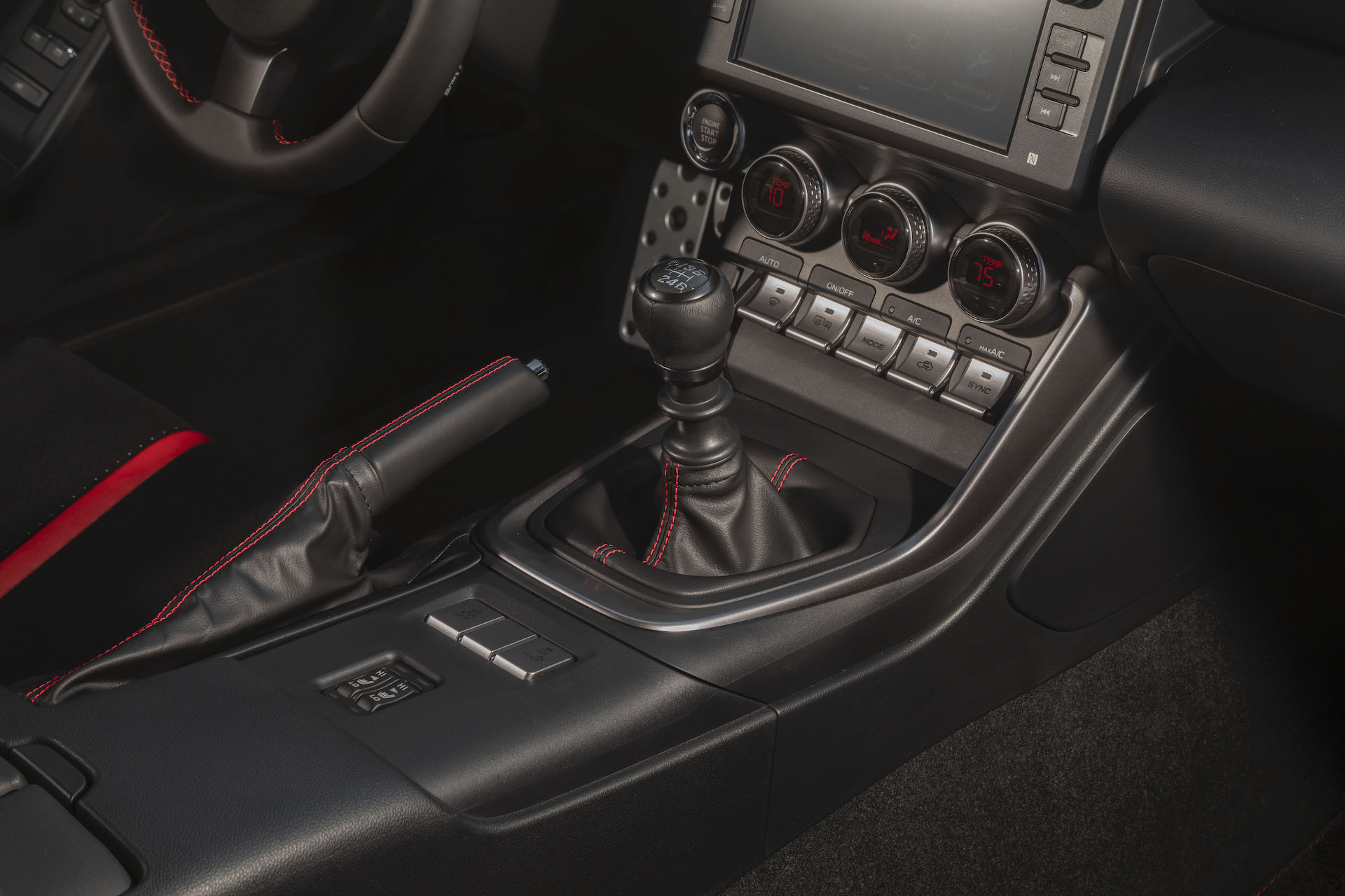 Download 2022 Subaru BRZ - Central Console HD Wallpaper 1920x1280 #54