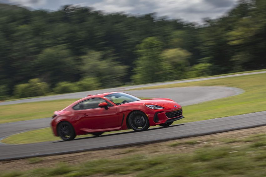 2022 Subaru BRZ - Front Three-Quarter Wallpaper 850x567 #4