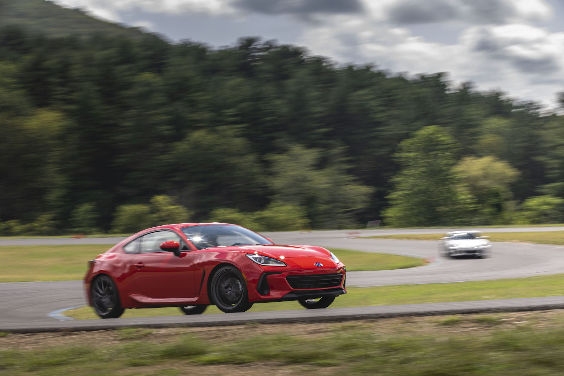Download 2022 Subaru BRZ - Front Three-Quarter HD Wallpaper 1920x1280 #5