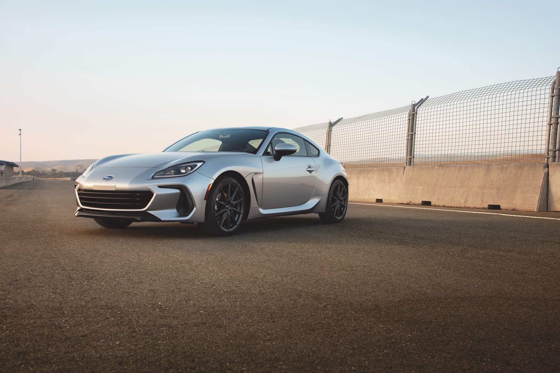 Download 2022 Subaru BRZ - Front Three-Quarter HD Wallpaper 1920x1280 #105