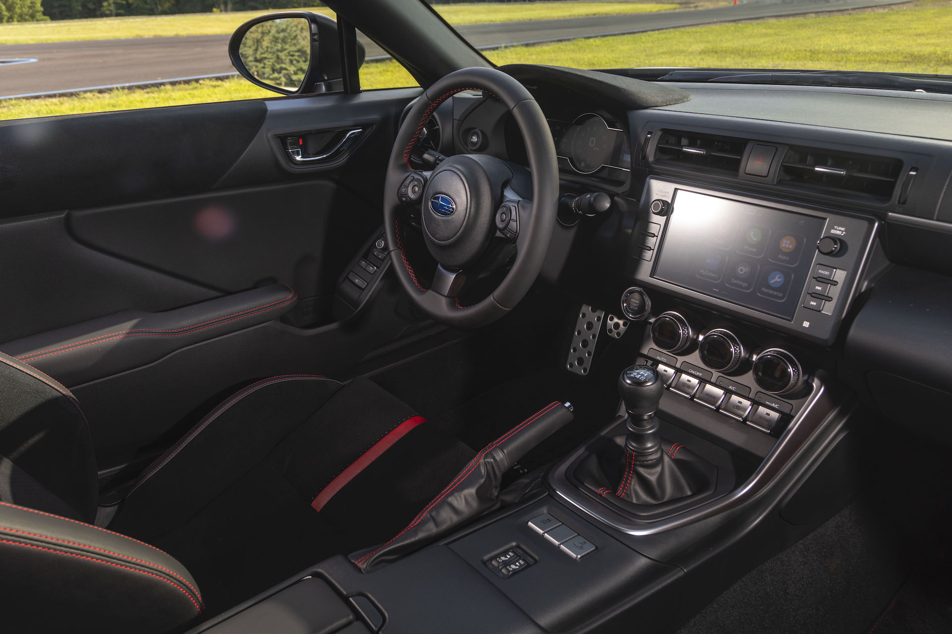 Download 2022 Subaru BRZ - Interior HD Wallpaper 1920x1280 #48