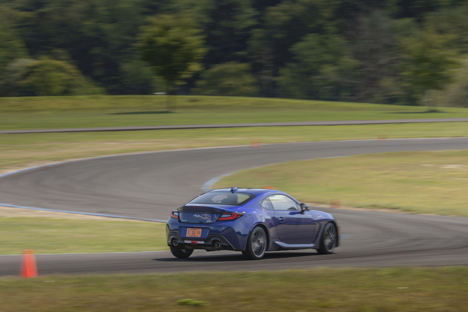 Download 2022 Subaru BRZ - Rear Three-Quarter HD Wallpaper 1920x1280 #17