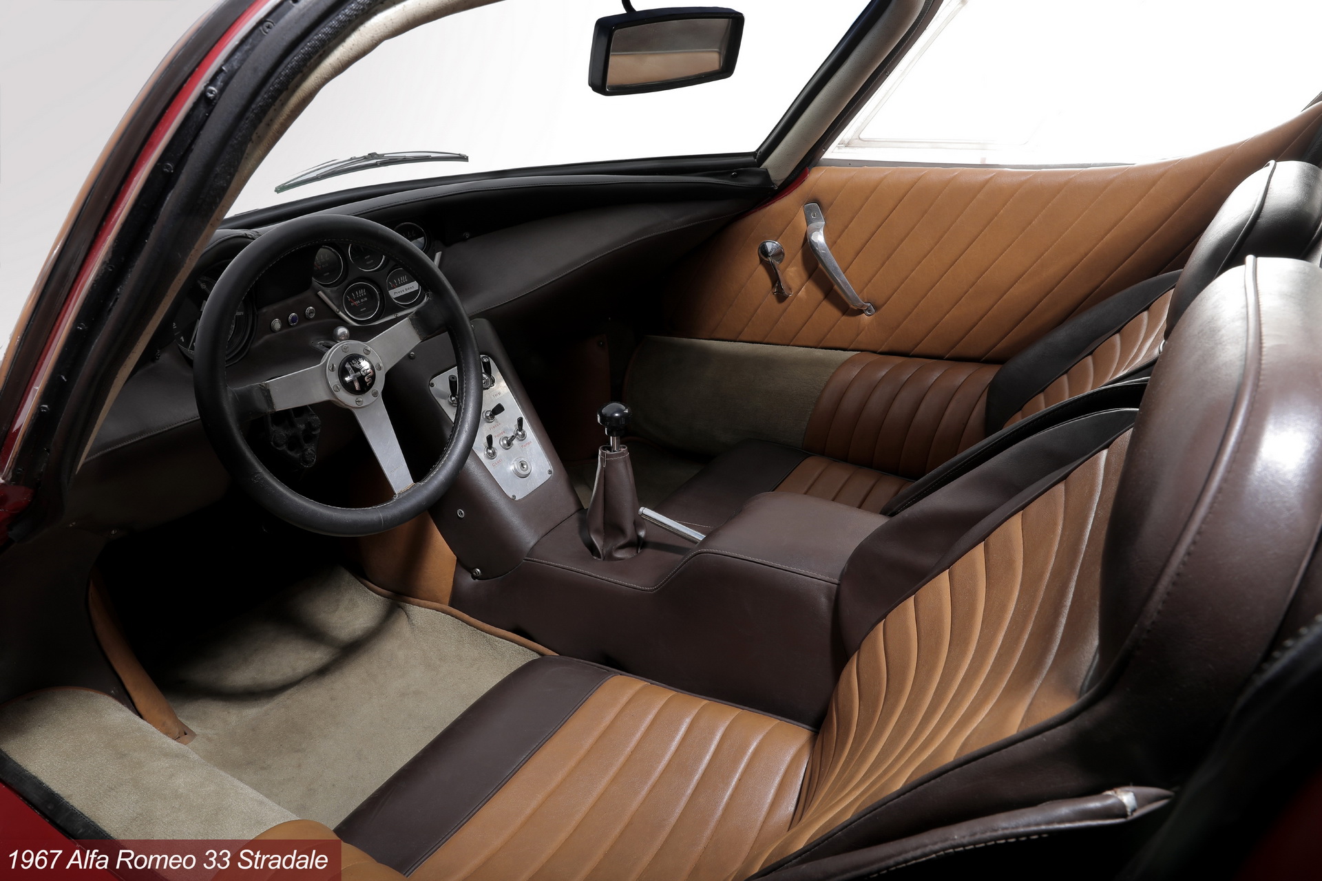 Download 1967 Alfa Romeo 33 Stradale - Interior HD Wallpaper 1920x1280 #27