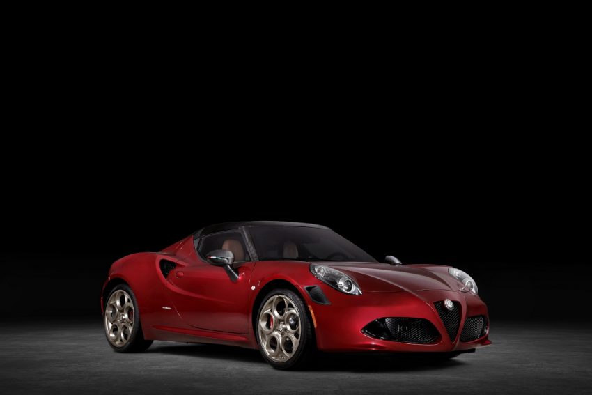 2021 Alfa Romeo 4C Spider 33 Stradale Tributo - Front Three-Quarter Wallpaper 850x567 #4