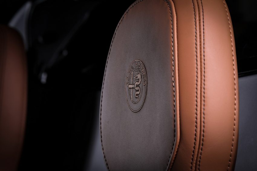 2021 Alfa Romeo 4C Spider 33 Stradale Tributo - Interior, Seats Wallpaper 850x567 #22