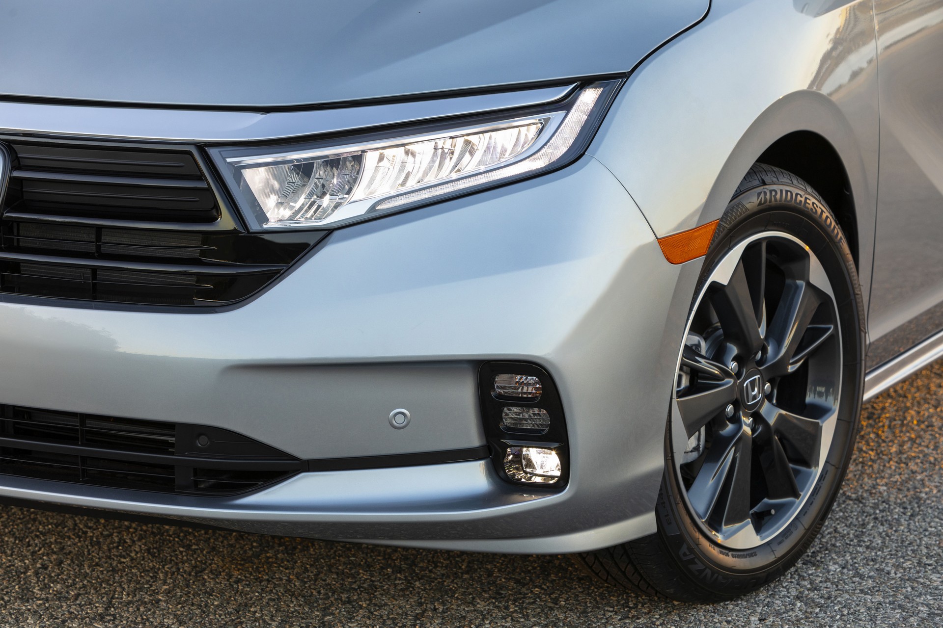 Download 2021 Honda Odyssey - Headlight HD Wallpaper 1920x1280 #44