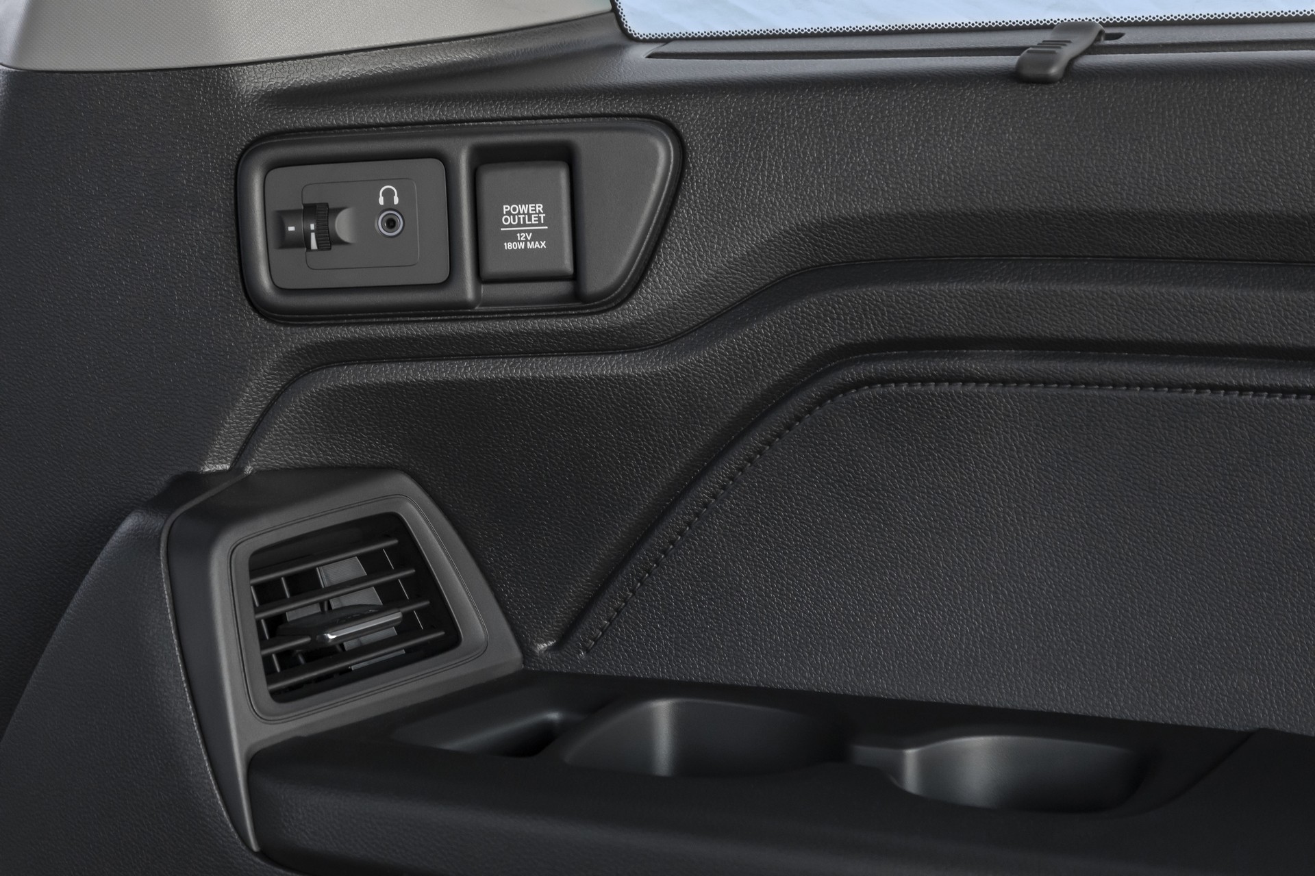 Download 2021 Honda Odyssey - Interior, Detail HD Wallpaper 1920x1280 #106