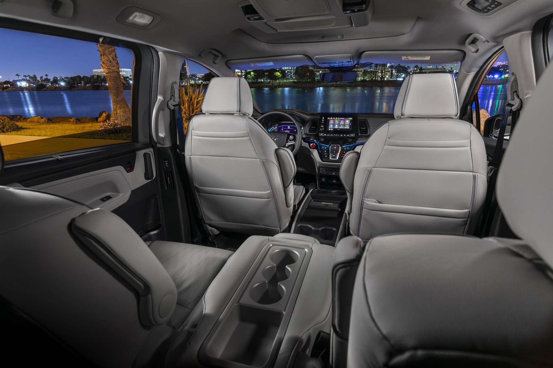 Download 2021 Honda Odyssey - Interior HD Wallpaper 1920x1280 #91