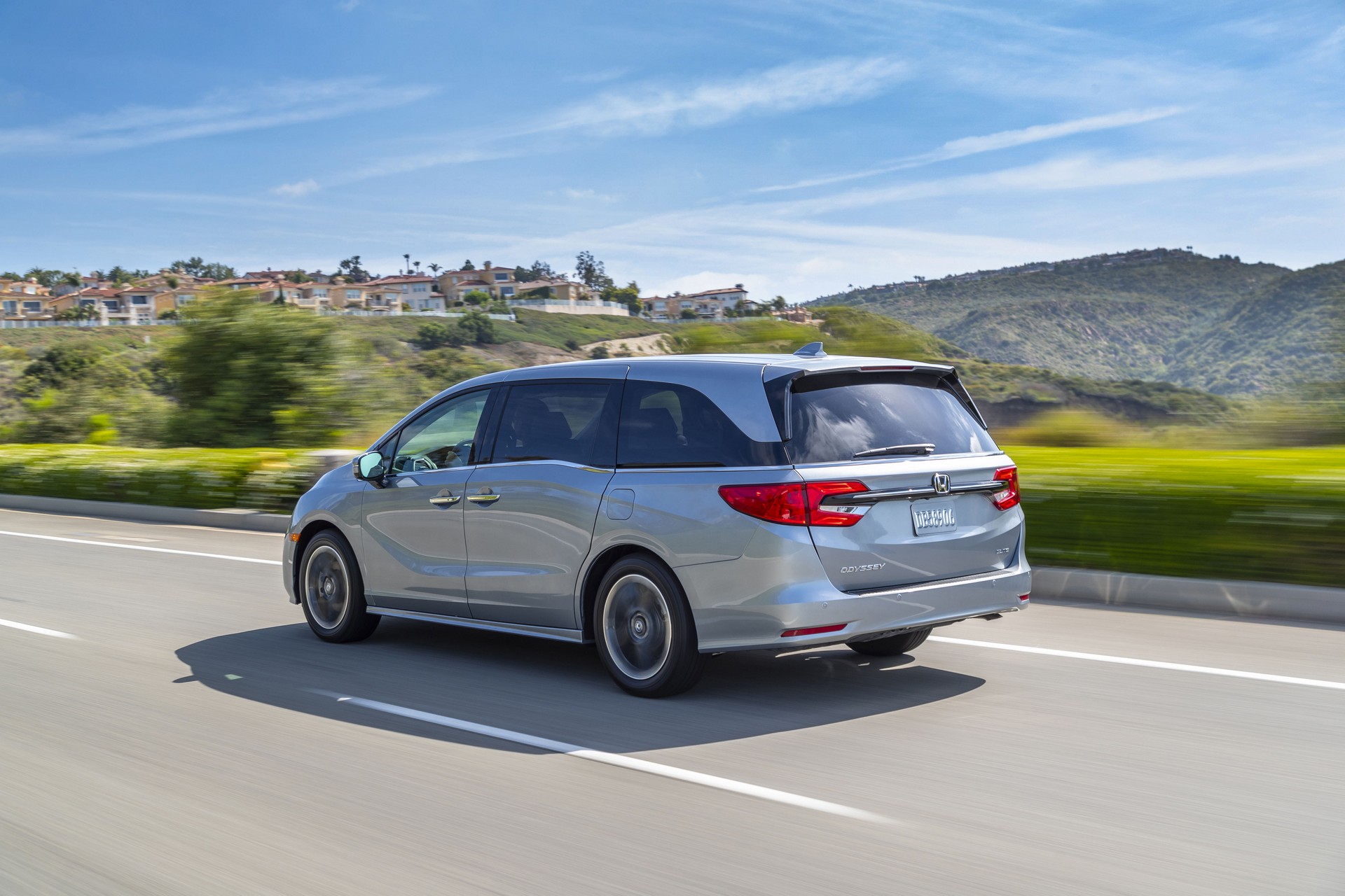 Download 2021 Honda Odyssey - Rear Three-Quarter HD Wallpaper 1920x1280 #3