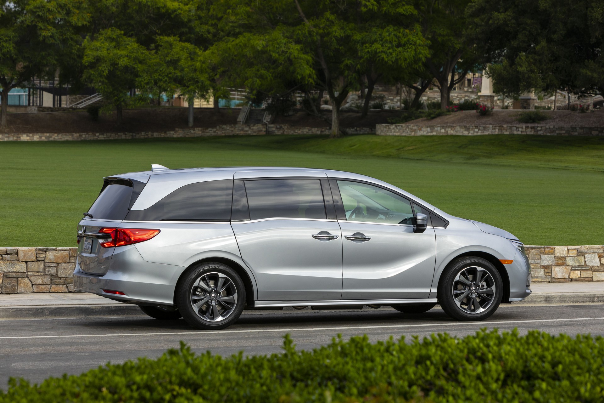 Download 2021 Honda Odyssey - Side HD Wallpaper 1920x1280 #35