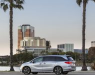 2021 Honda Odyssey - Side Wallpaper 190x150