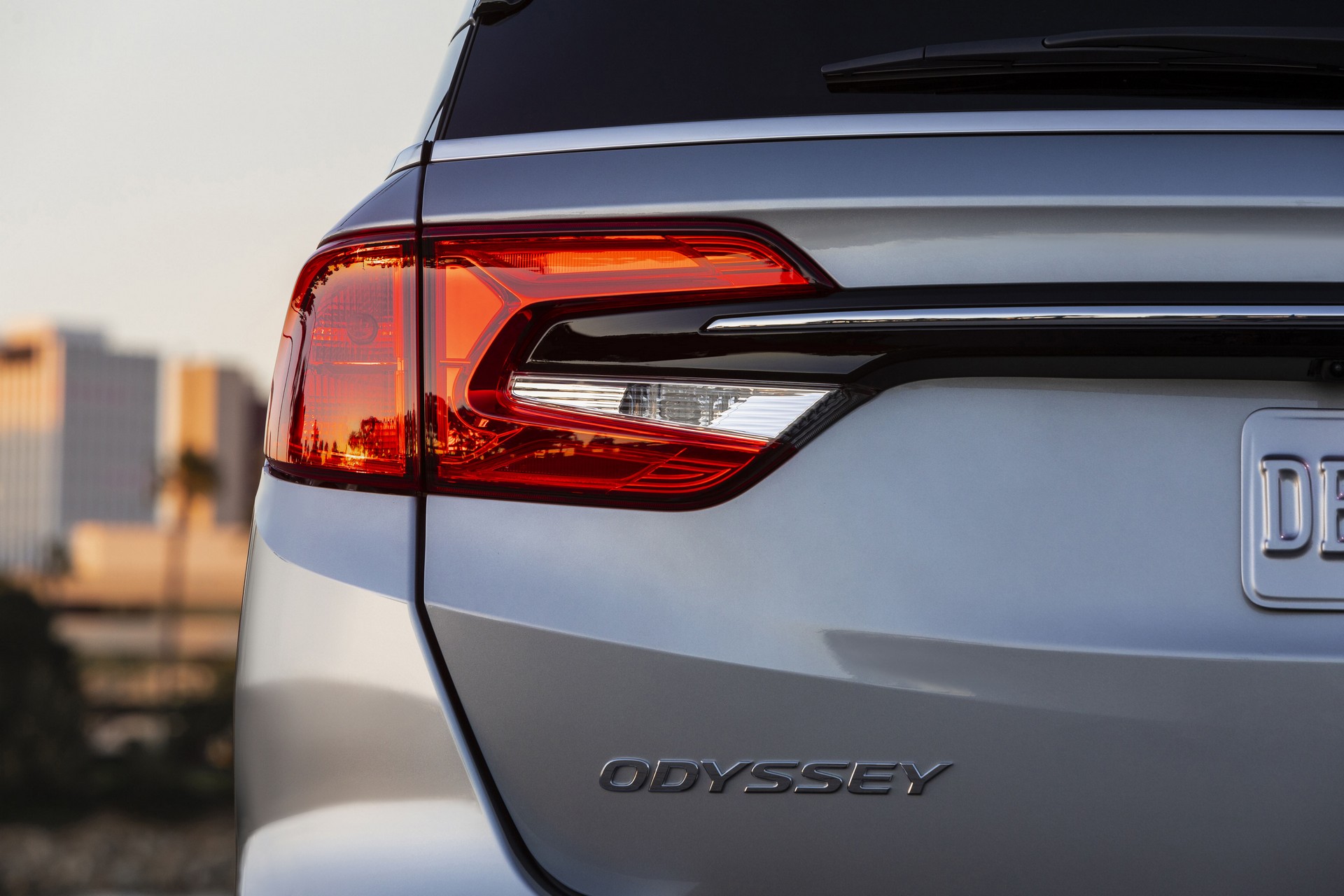 Download 2021 Honda Odyssey - Tail Light HD Wallpaper 1920x1280 #45