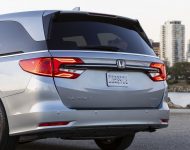 2021 Honda Odyssey - Tail Light Wallpaper 190x150