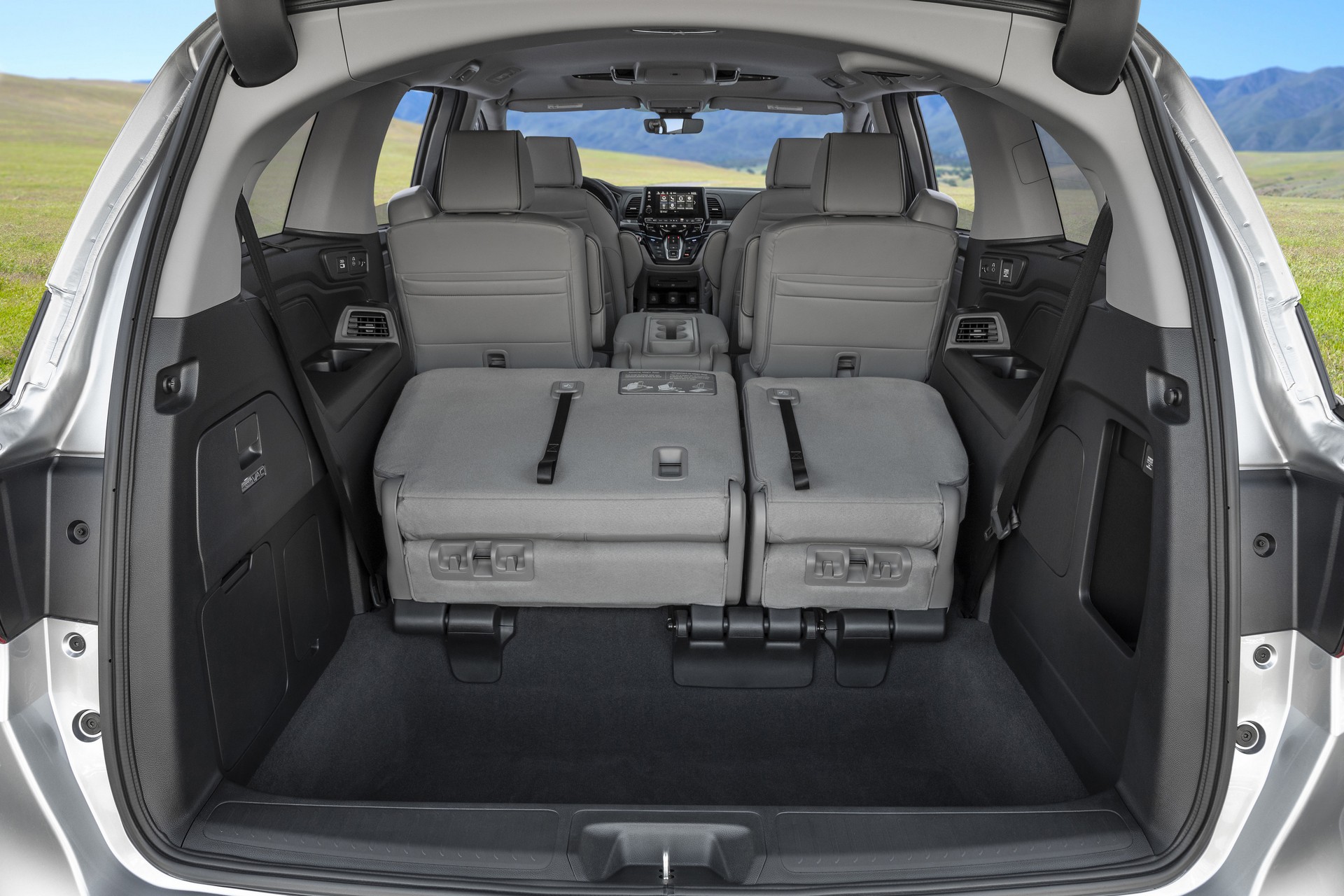Download 2021 Honda Odyssey - Trunk HD Wallpaper 1920x1280 #112