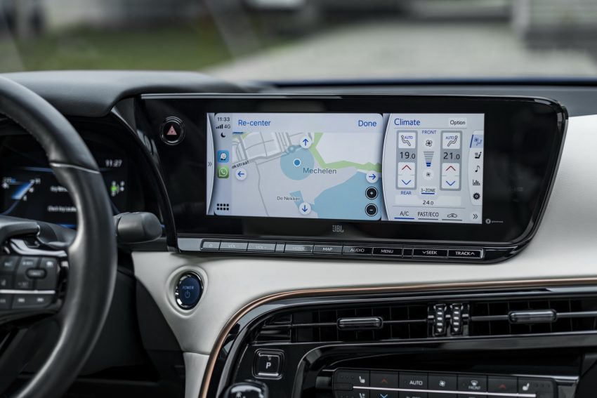 2021 Toyota Mirai - Central Console Wallpaper 850x567 #98