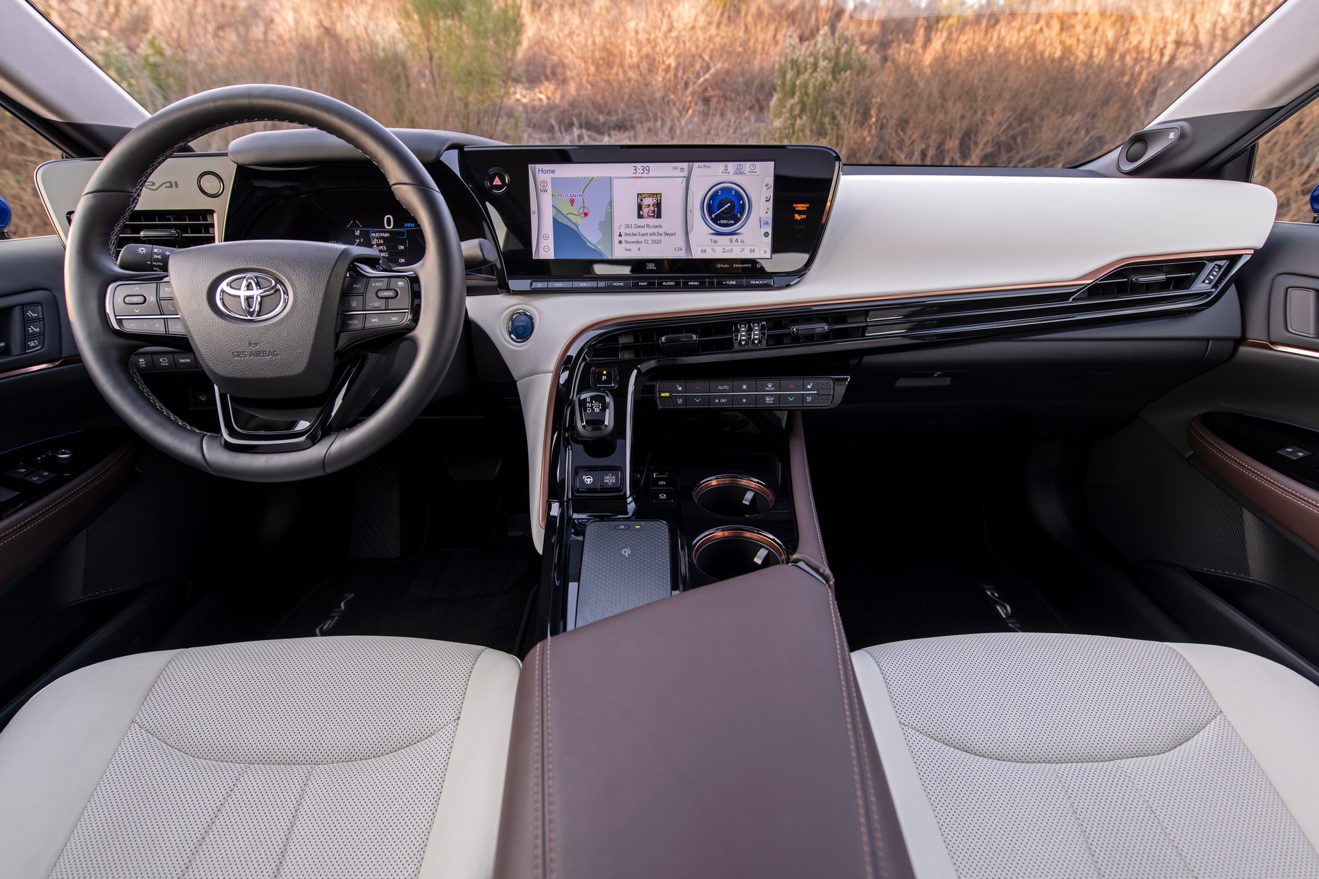 Download 2021 Toyota Mirai FCEV - Interior, Cockpit HD Wallpaper 1920x1280 #154