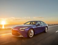 2021 Toyota Mirai FCEV Limited - Front Three-Quarter Wallpaper 190x150