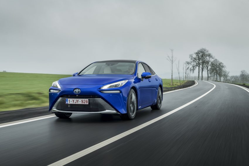 2021 Toyota Mirai - Front Three-Quarter Wallpaper 850x567 #28
