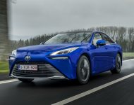 2021 Toyota Mirai - Front Three-Quarter Wallpaper 190x150