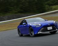 2021 Toyota Mirai - Front Three-Quarter Wallpaper 190x150