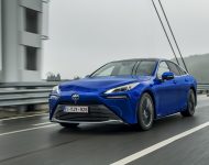 2021 Toyota Mirai - Front Three-Quarter Wallpaper 190x150