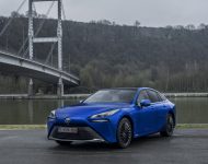 2021 Toyota Mirai - Front Three-Quarter Wallpaper 190x150
