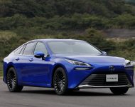 2021 Toyota Mirai - Front Three-Quarter Wallpaper 190x150
